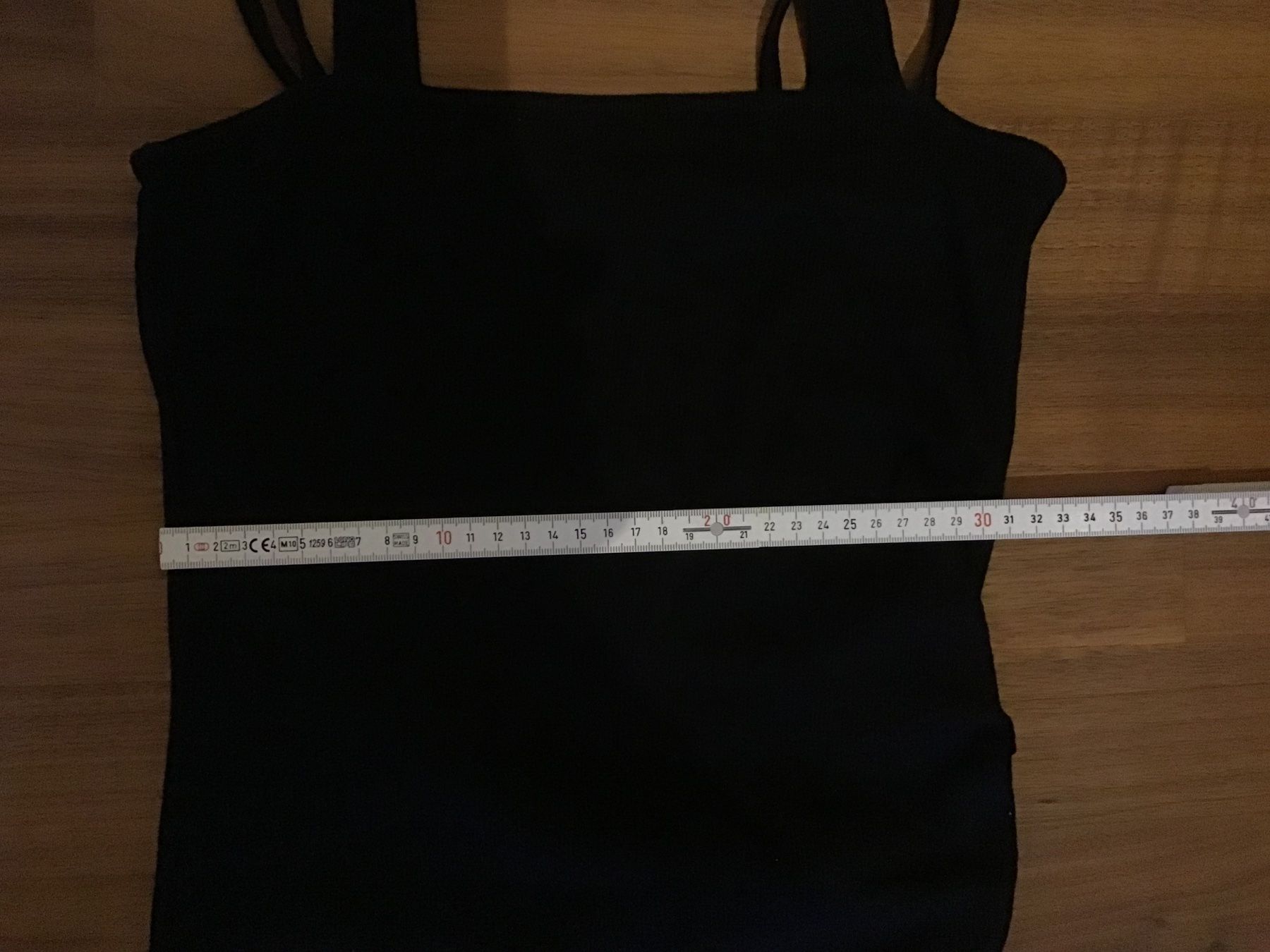 Vestiti: Schwarzes Trägerkleid Gr. S, figurbetont – Usato da Waltenschwil venduto da MeKo8 2