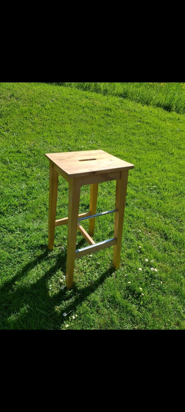 Sgabelli: Praktischer Barhocker aus Holz – Usato da Niederlenz venduto da DaveDasWahnsinn 2