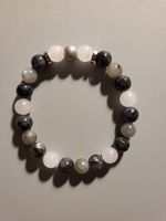 Armband aus Edelsteinen