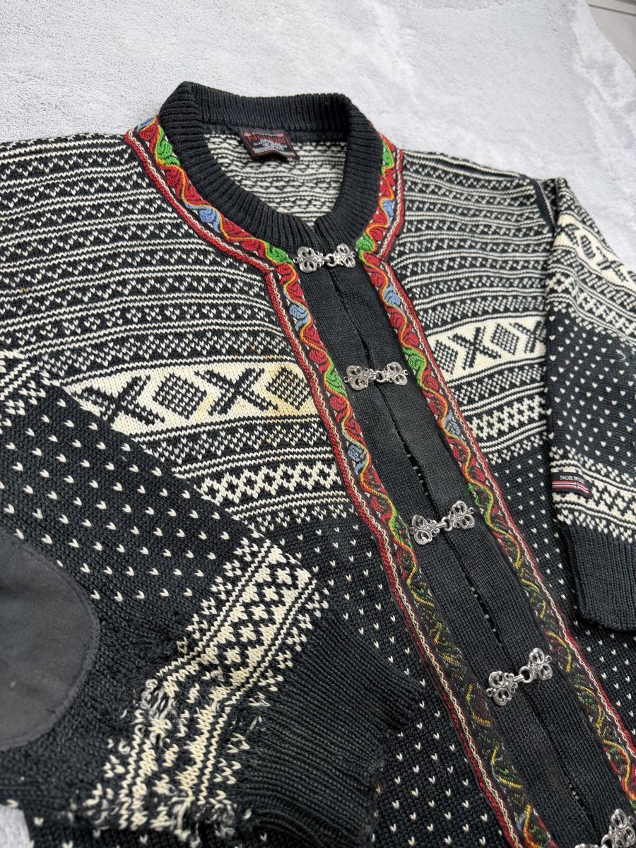 Maglioni & Felpe: Vintage sweater  – Usato da Erlinsbach SO venduto da TogaResell 1
