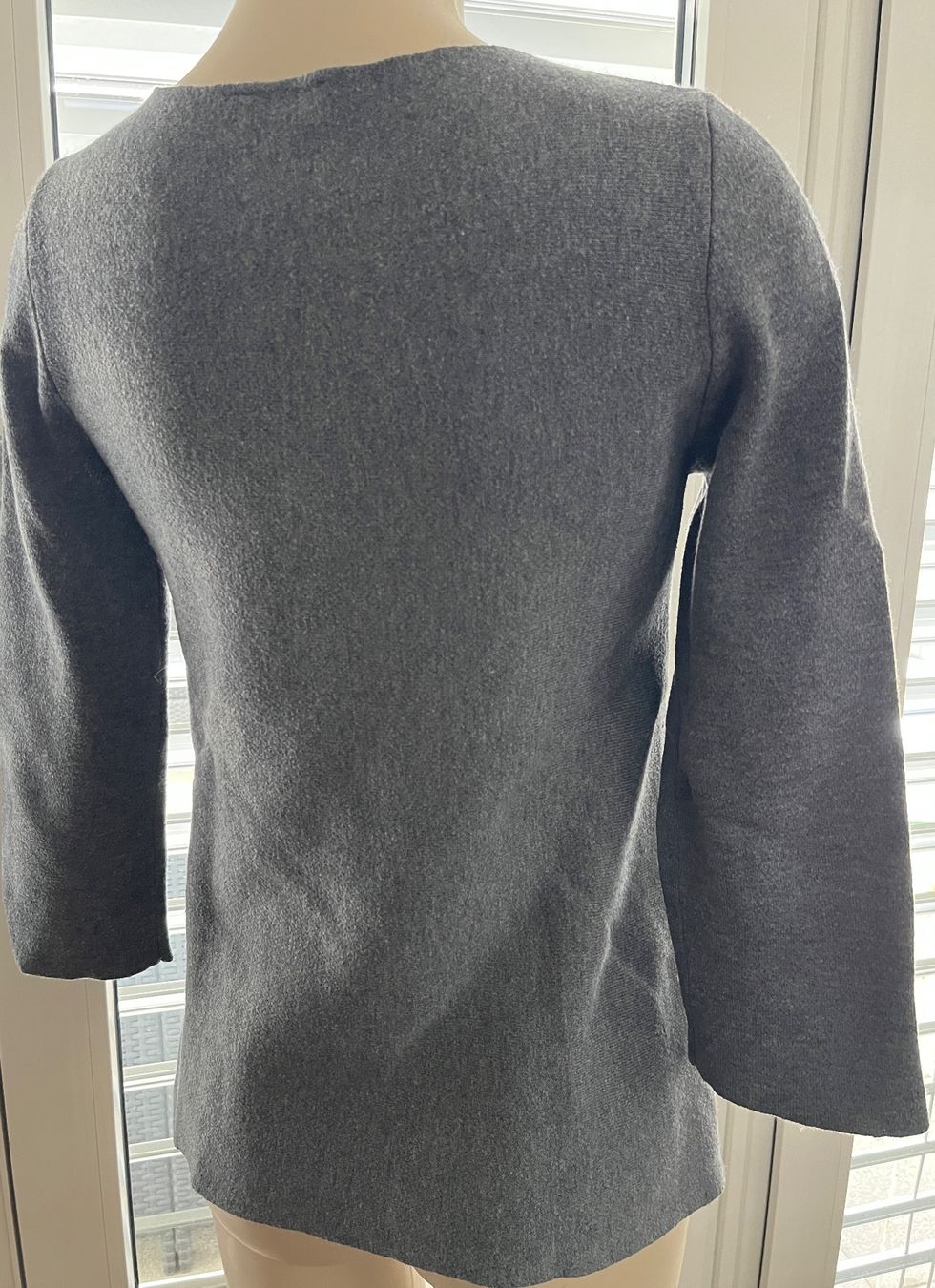Maglioni & Felpe: Grauer Pullover von Rodier, Gr. 40 – Usato da Burgdorf venduto da wiwy51 2