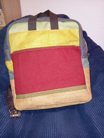 grosser Rucksack mehrfarbig