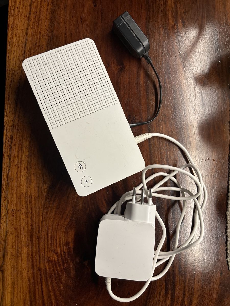 Swisscom Modem & Router: Swisscom Internet-Box Light, Router – Usato da Biel-Benken BL venduto da ste_86wx 1
