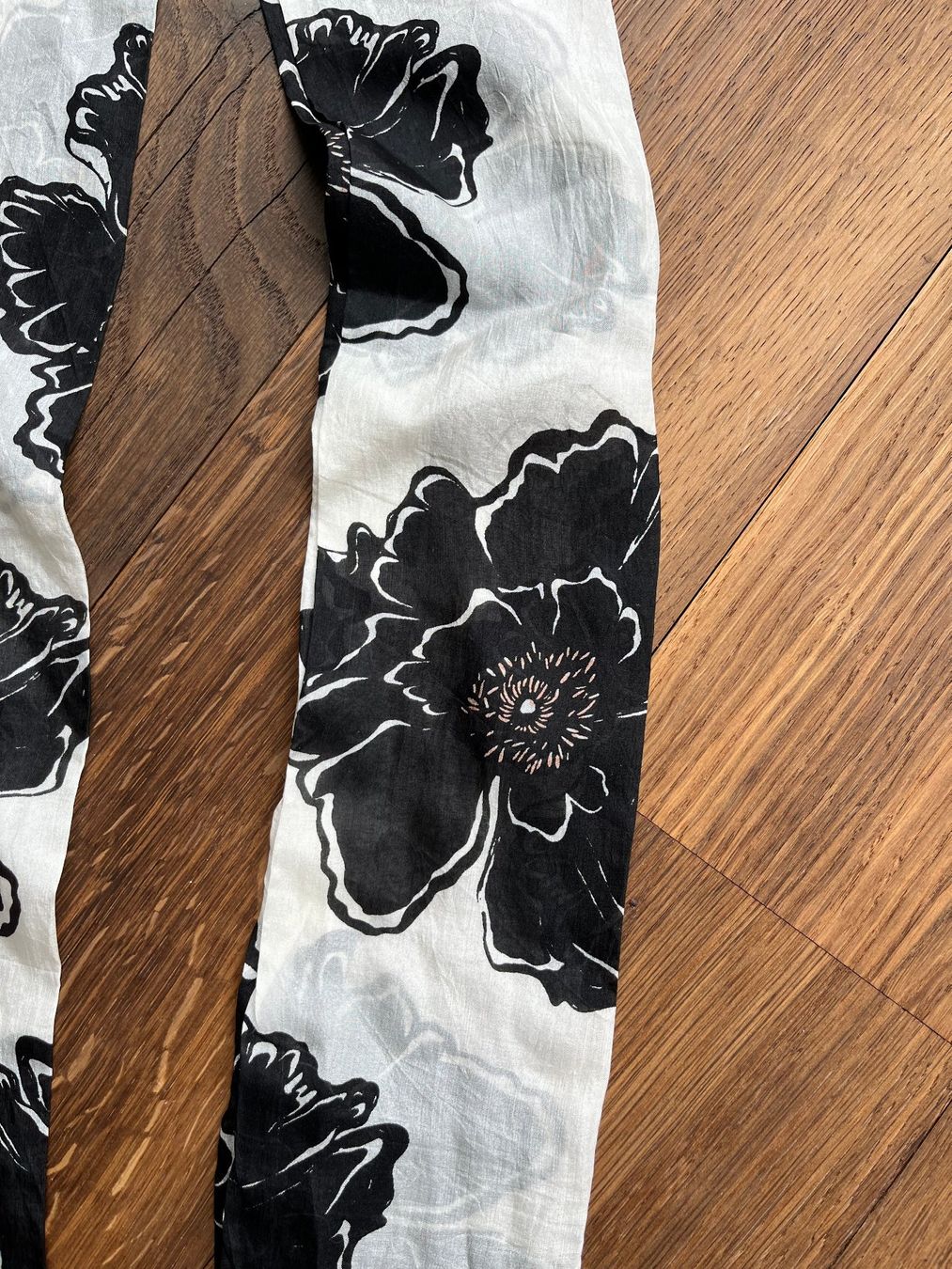 Foulard & Sciarpe: Twilly Schal Rapsodia Seide mit Metall-Enden – Usato da Affoltern am Albis venduto da Blackrhythm 1