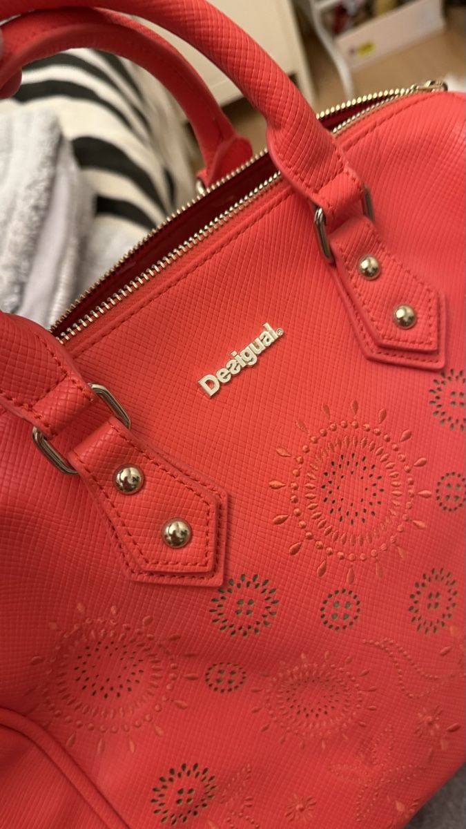 Desigual Borse da donna: • Desigual Tasche • – Usato da Basel venduto da mendoza13 1