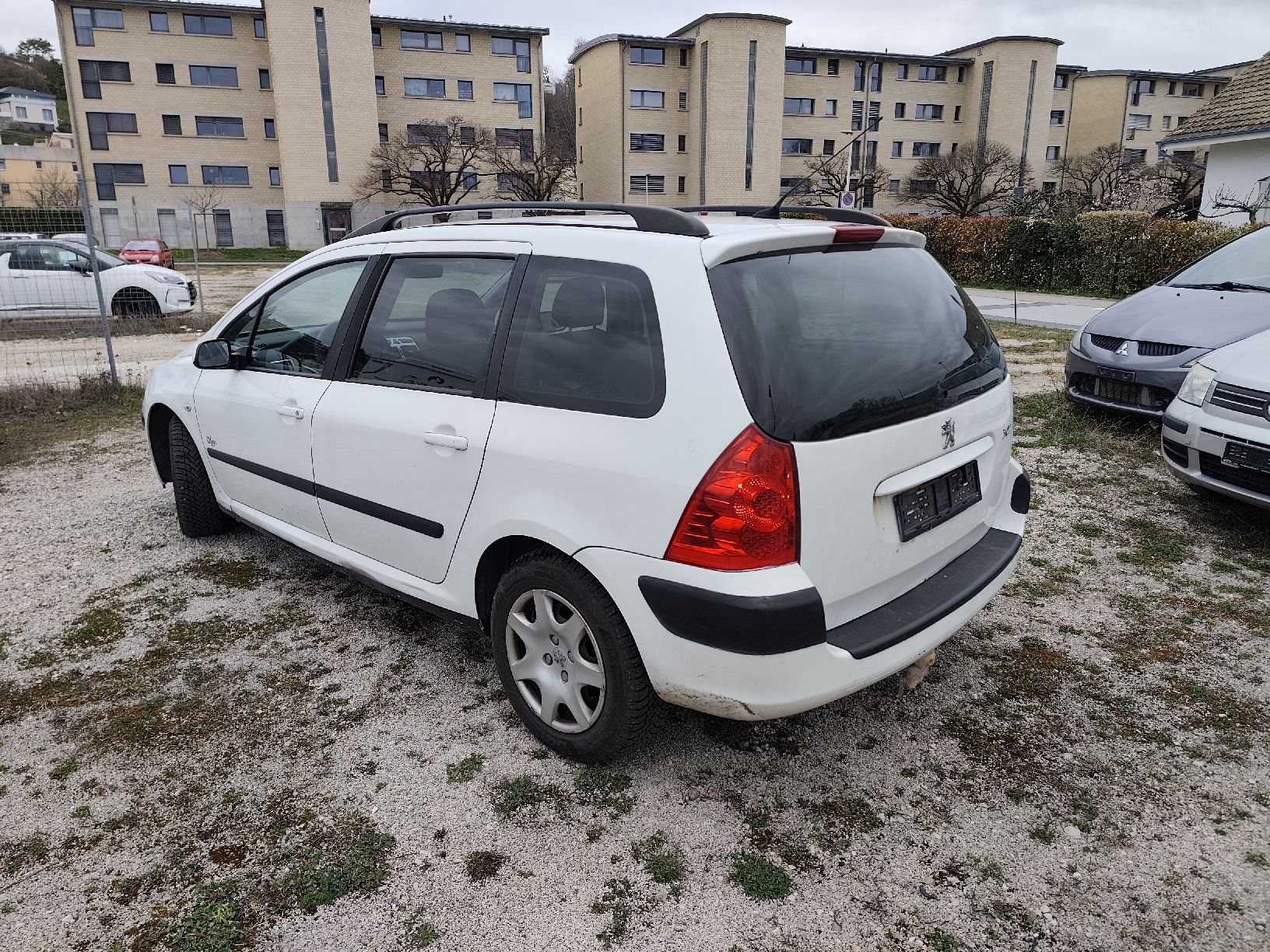 Peugeot Automobili: Peugeot 307 1.4 esance manuelle – Usato da Neuchâtel venduto da Gloryss 6