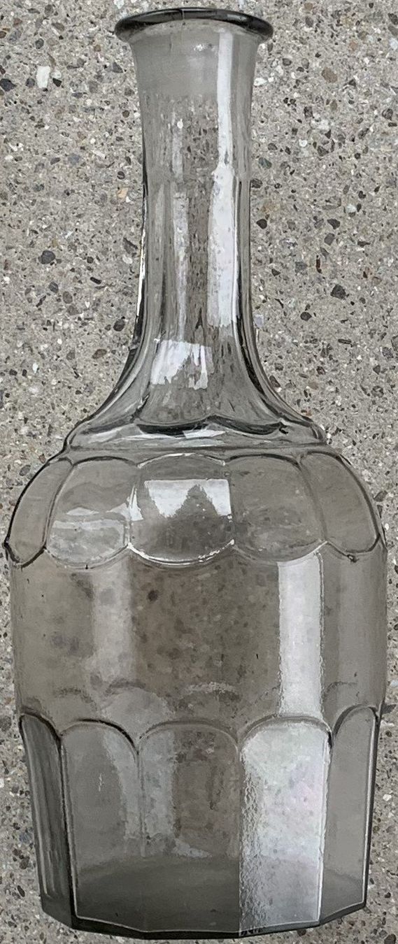 Vasen & Gefässe: Stylishe Blumenvase - Vase - Glaskaraffe – Gebraucht aus Birsfelden von Emporio82