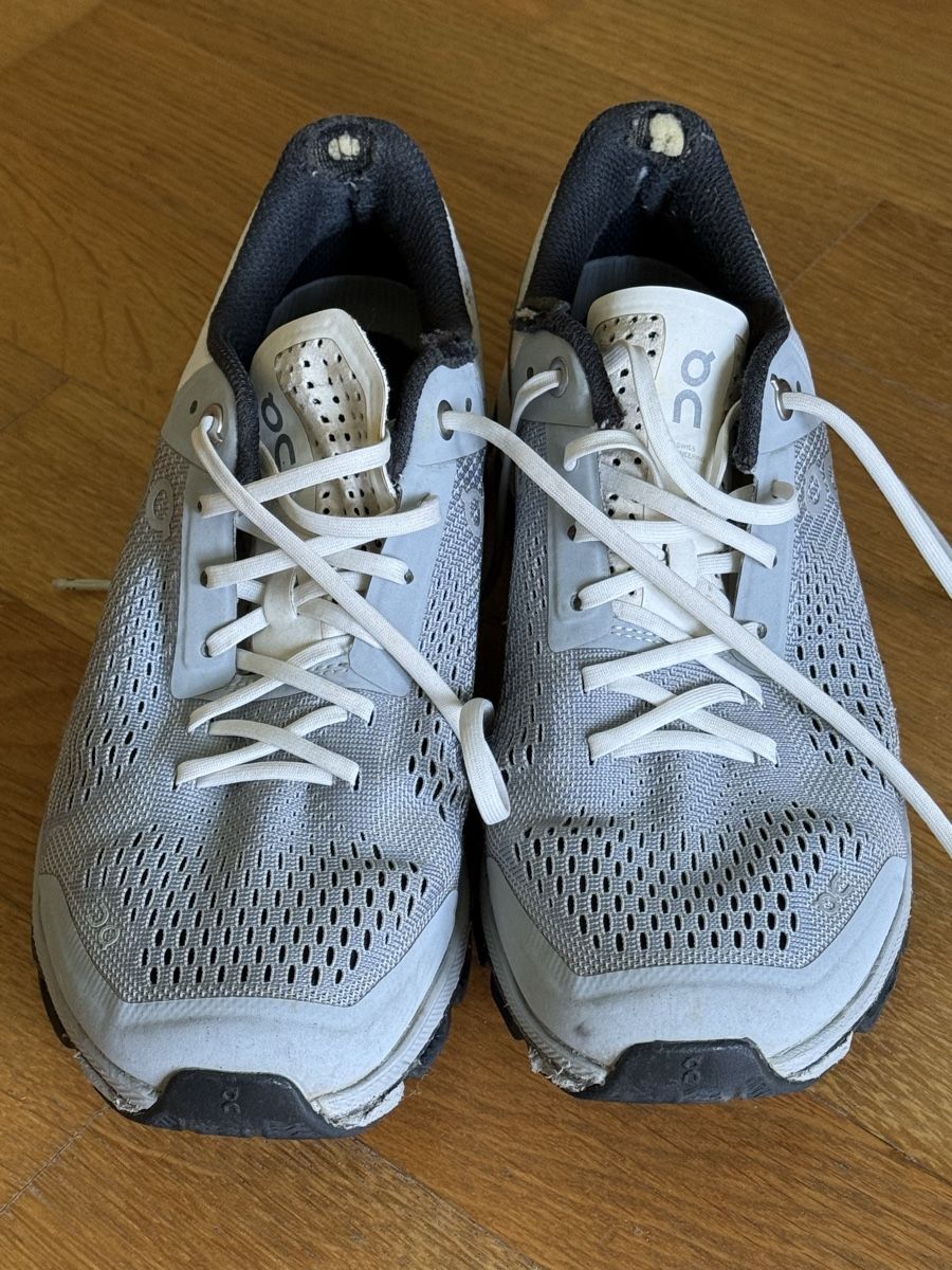 On Scarpe da donna: ON Laufschuhe 38.5 – Usato da Zürich venduto da run_9l9c 1