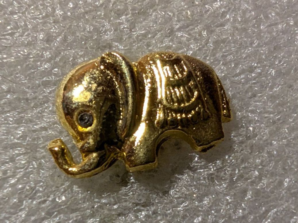 Placchette & Badge: Ansteckpin 203: Elefant – Usato da Oppligen venduto da Pin-Fall-Shop