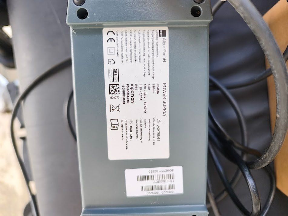 Sedie a rotelle: Elektrische Rollstuhl Alber PS4515 – Usato da Toffen venduto da Immo-Erben 2