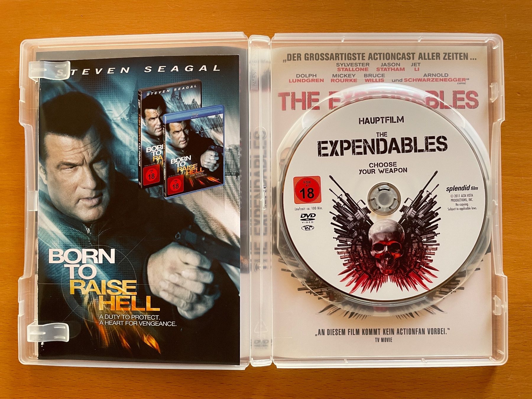Tutti i DVDs: DVD The Expendables (Sylvester Stallone, A. Schwarzenegger) – Usato da Rickenbach BL venduto da Morlog 1
