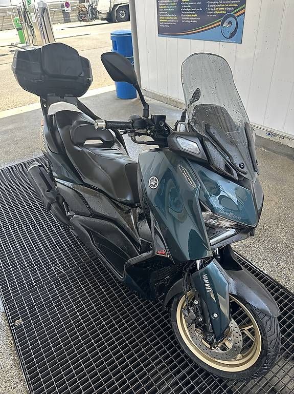 Yamaha Scooter: Scooter Yamaha XMAX 300 Techmax – Usato da Genève venduto da diak203