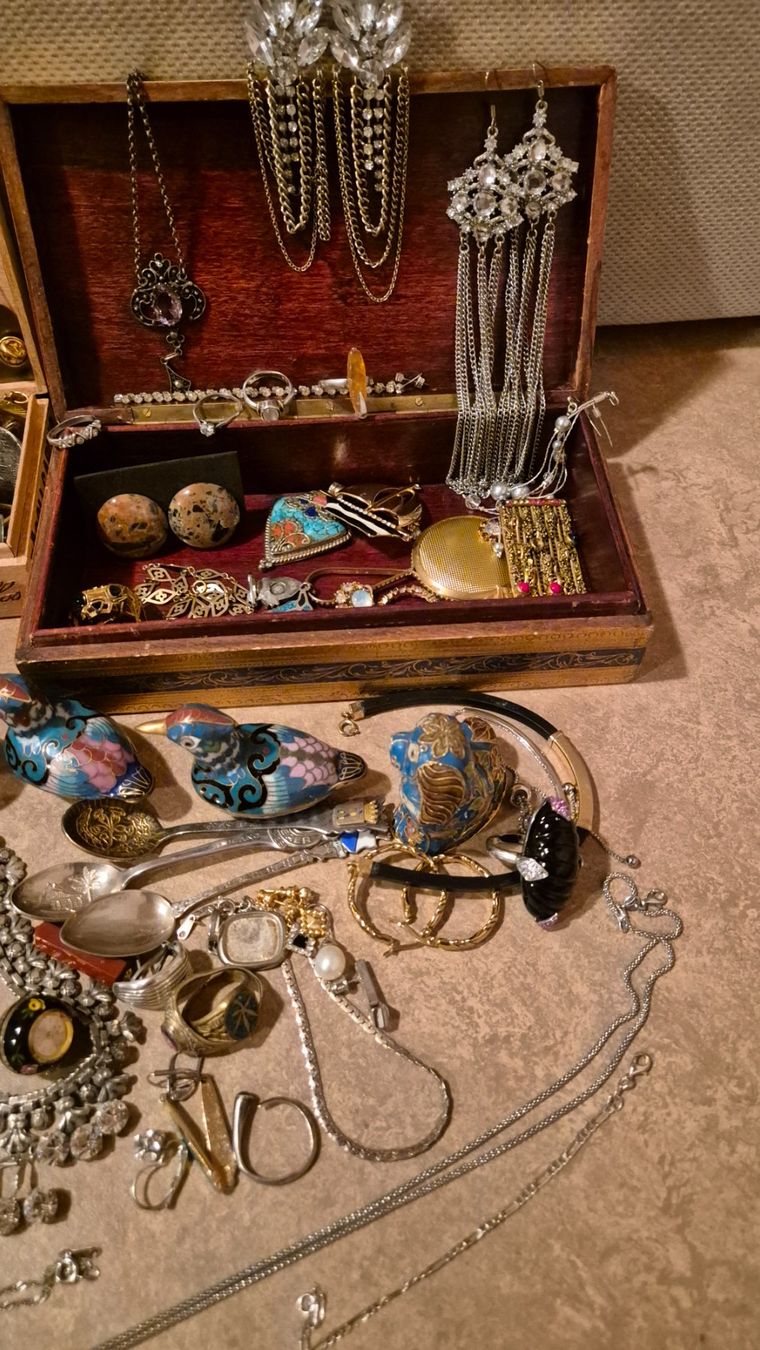 Altri gioielli: Konvolut Schmuck und Accessoires, gemischte Teile – Usato da Schaffhausen venduto da Lenas19 1