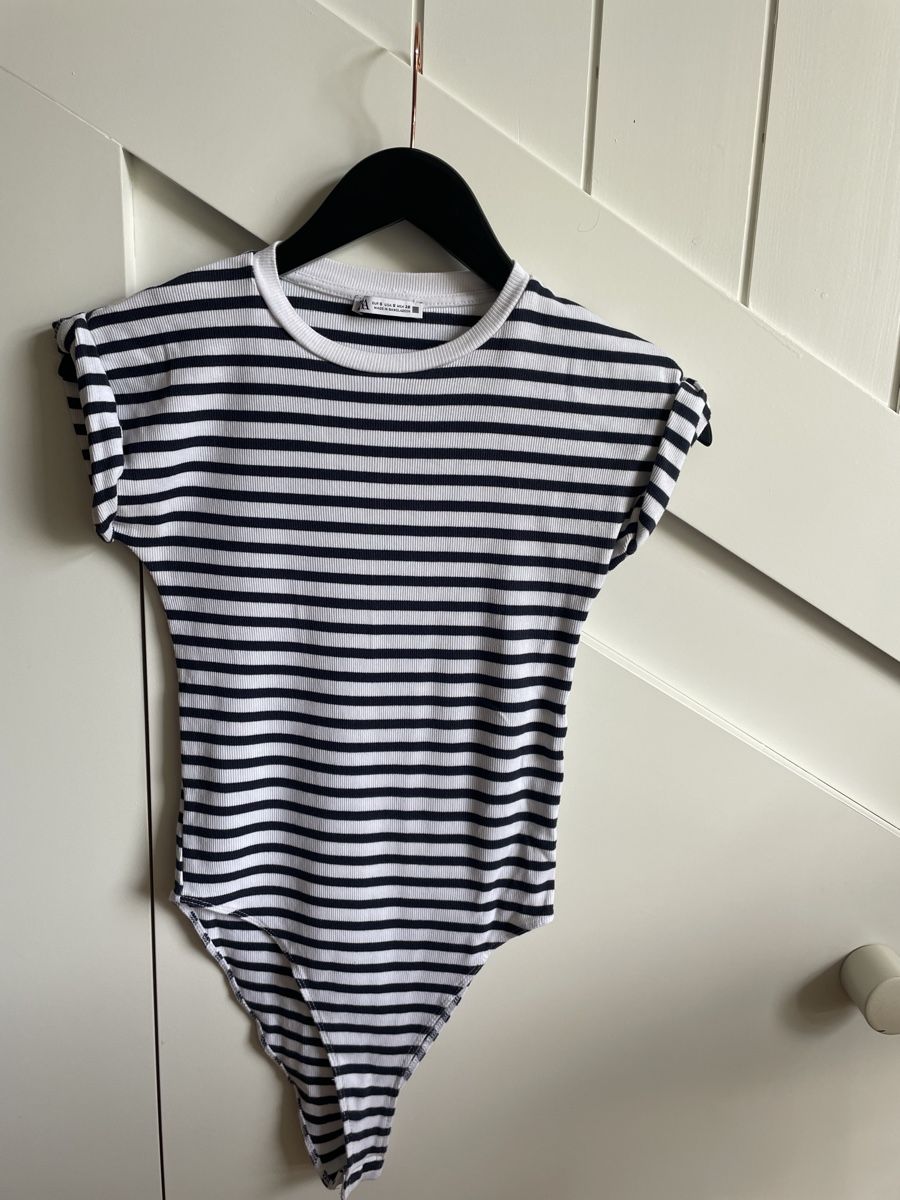 Lotti di vestiti: Sommer Tops Mix, Grösse S – Nuovo e nell'imballaggio originale da Küsnacht ZH venduto da Ulla-ZH 5