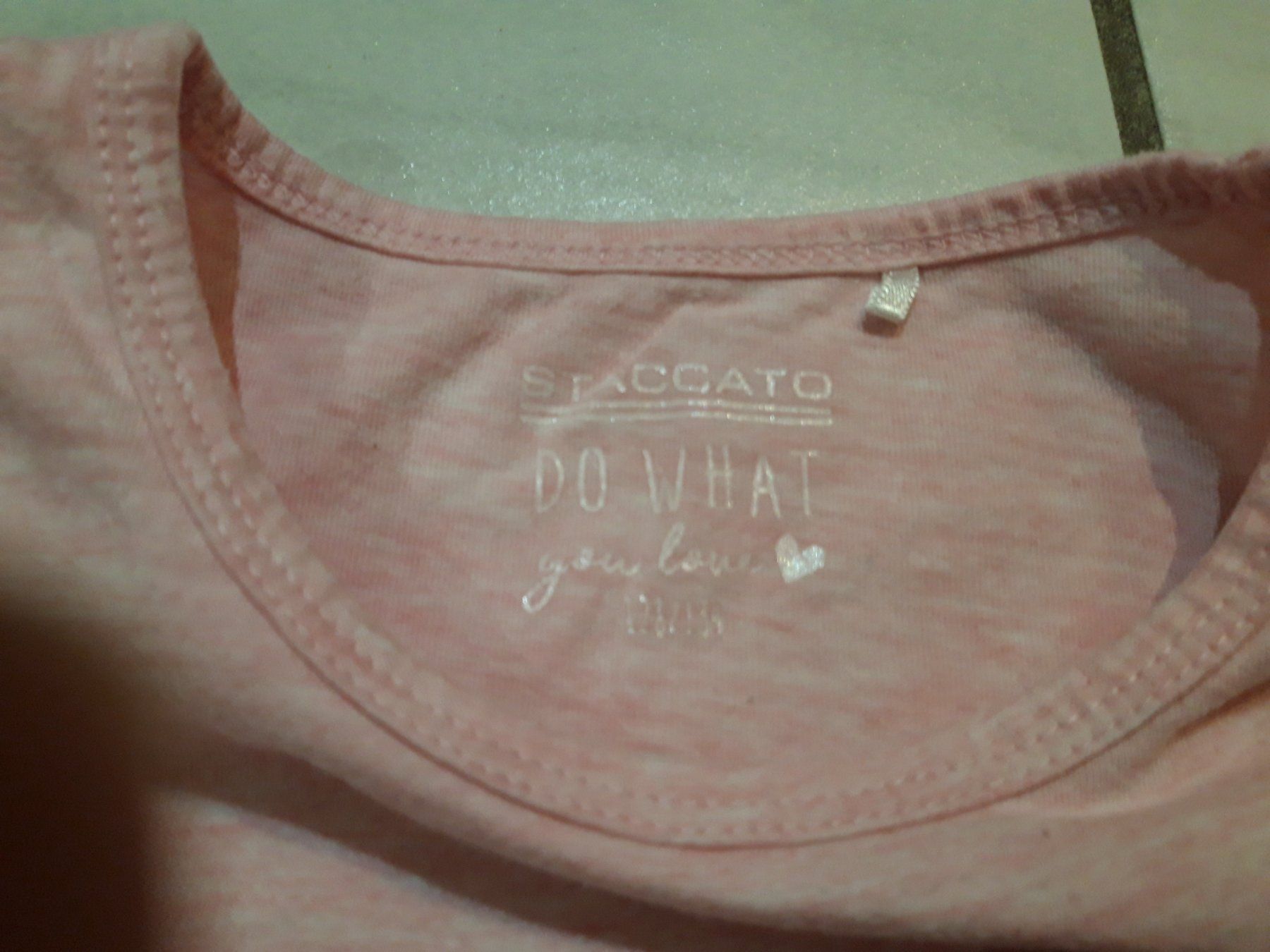 Pulls et sweat-shirts: Shirt Staccato Gr. 128/134 – D'occasion à Signau par Jana79 2