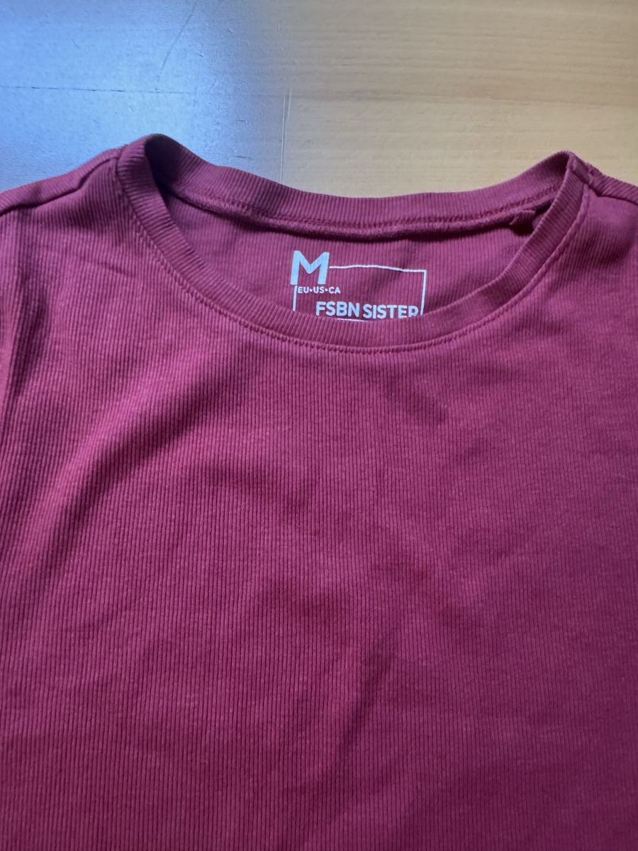 Tops: Rotes Top – D'occasion à Bettlach par valishop 1