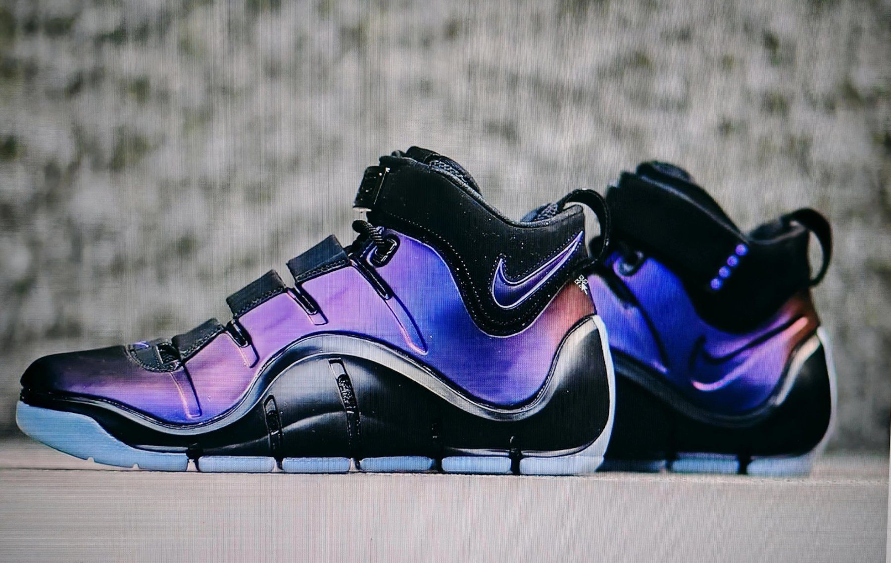 Nike Chaussures hommes: Nike LeBron 4 und LeBron 7 – D'occasion à Cham par jes_vy9d 9