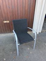 8 Gartenstühle 