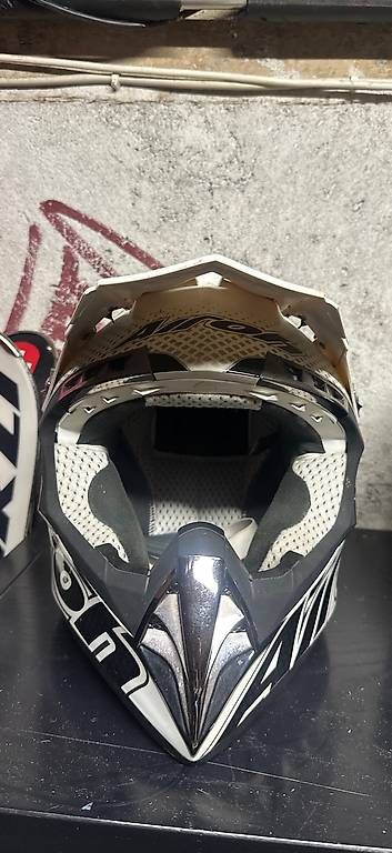 Casques & visières: Casco Motard ragazza – D'occasion à Tenero par jga_hv52 1