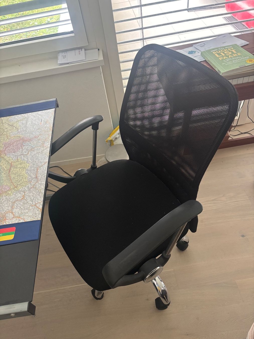 Scrivanie: Schreibtisch inkl. Stuhl – Usato da Zürich venduto da pre_55b8 3