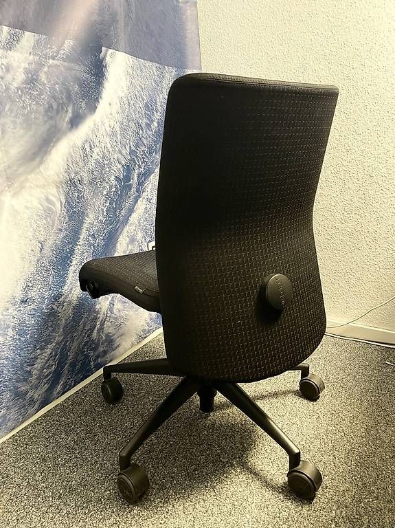 Stühle: Bürostuhl schwarz  – Gebraucht aus Zürich von ali_5h9v 1