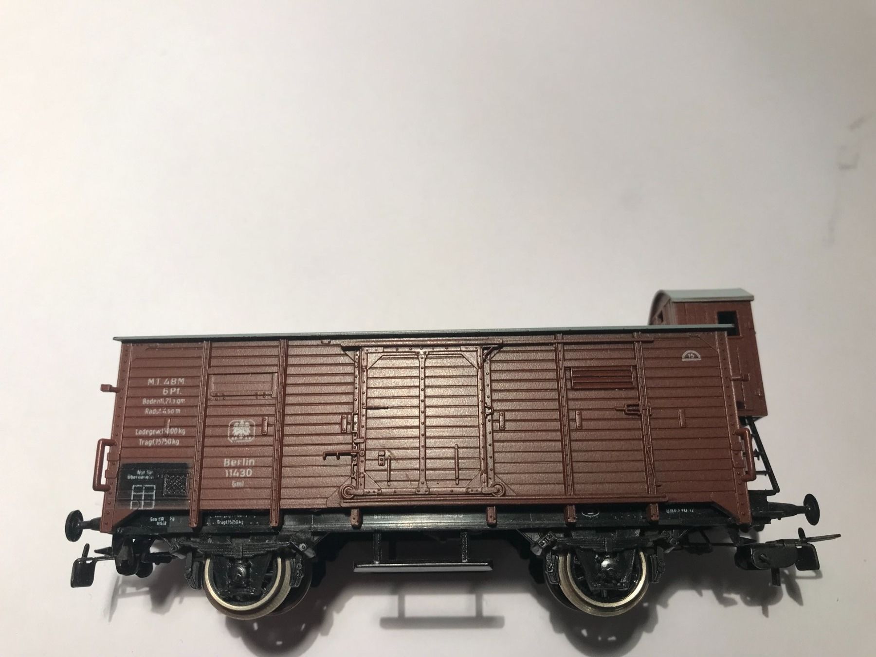 Piko Modellini di ferrovie: PIKO Gedeckter Güterwagen, DC Achsen – Usato da Buchrain venduto da Modellbahn11 1