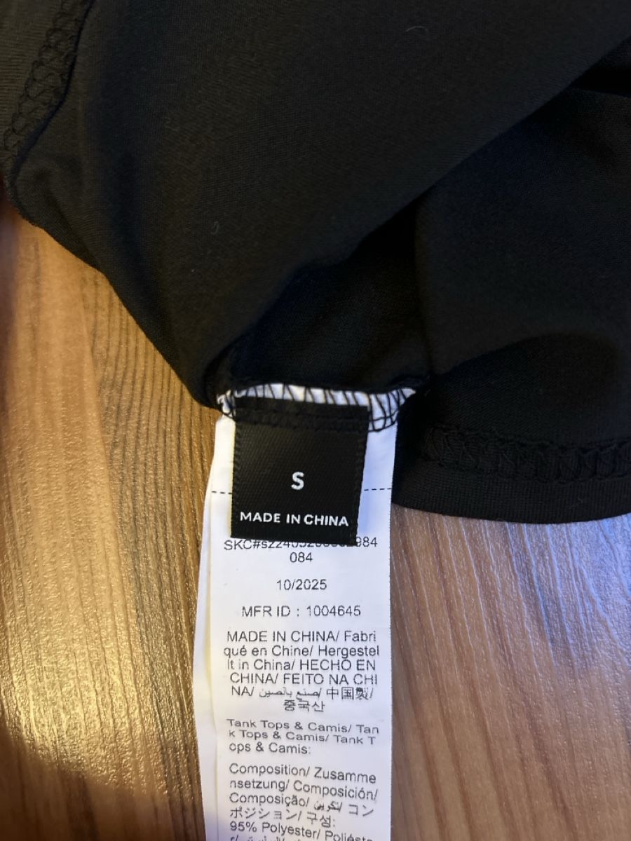 Balken: 6x gleiches schwarzes Trägershirt – Neu (gemäss Beschreibung) aus Hausen AG von cele01 2