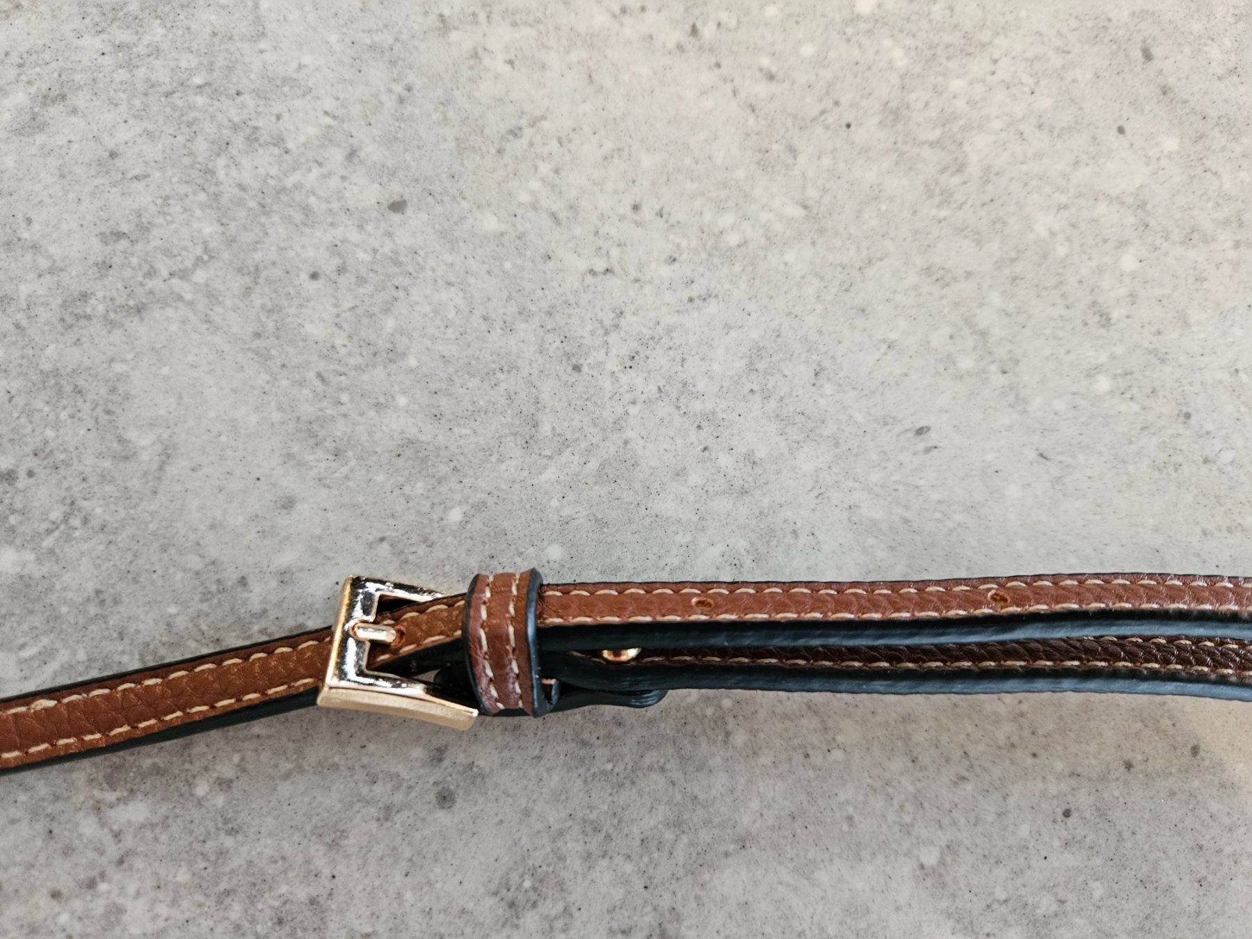 Sonstige Kleidung & Accessoires: Schulterriemen, Schultergurt, Strap, Taschengurt – Neu (gemäss Beschreibung) aus Wiesendangen von Sinhuk 2