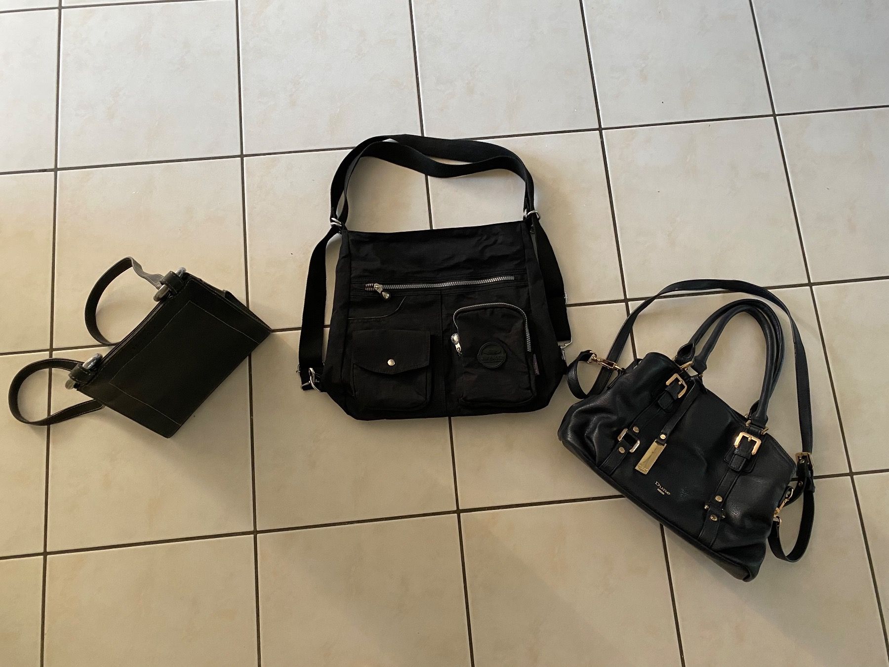 Borse da donna: Lot de 3 sac à main – Usato da Savagnier venduto da Pivovar2