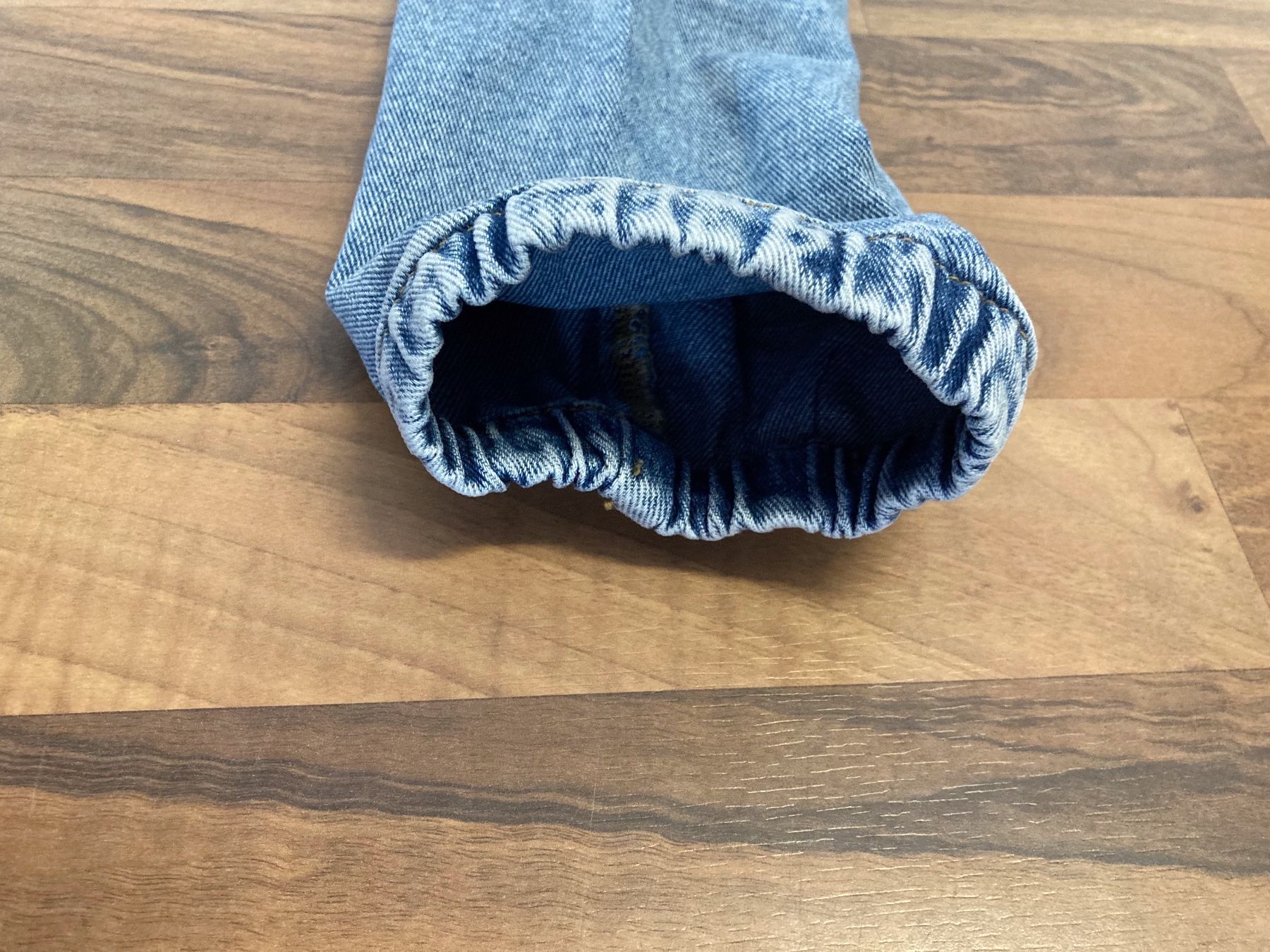 H&M Pantaloni: Jeans-Jacke Knaben, H&M, 140 – Usato da Schötz venduto da Jekyll666 1