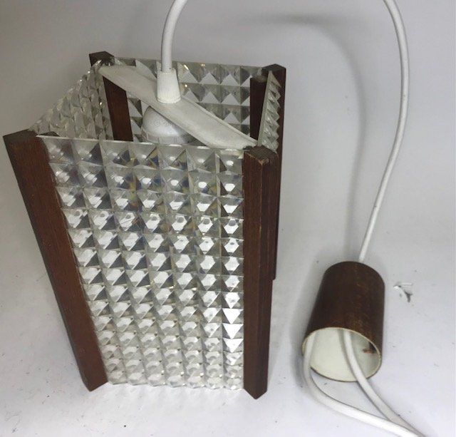 Lampadari & plafoniere: Hängelampe mit Holz und Plexiglas 70er – Usato da Zürich venduto da gigimai67 1