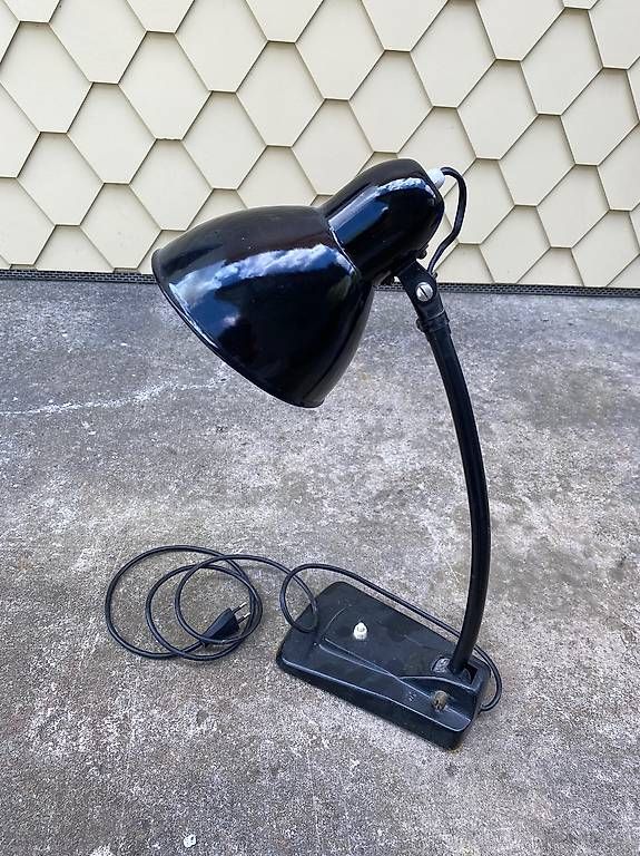 Lampes: Alte Tischlampe – D'occasion à Strengelbach par Luftschutzsoldat