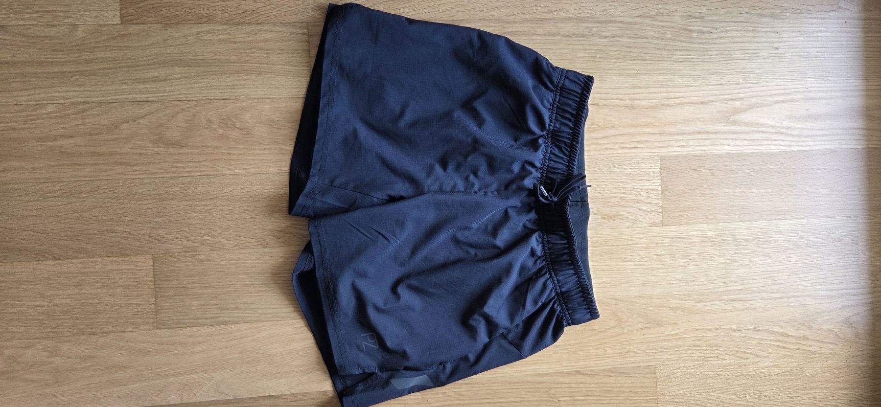 Powerzone Pantaloni: Kurze Hose POWERZONE Herren Grösse S schwarz – Nuovo (secondo la descrizione) da Horw venduto da rosc02