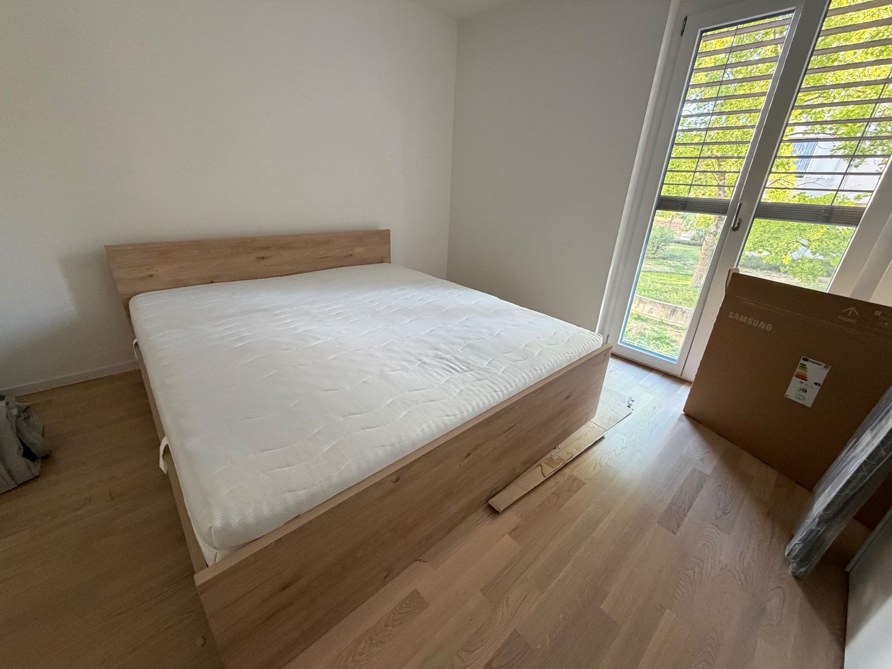 Conforama Lits: Lit neuf – D'occasion à Lausanne par Franiialessio 2