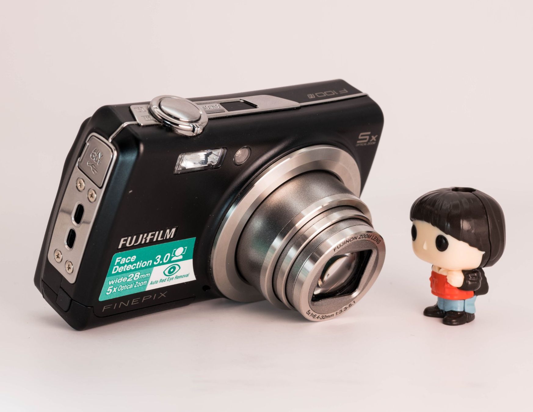 Fujifilm Fotocamera: Fujifilm F100FD - 1.6" Super CCD Sensor - Kamera – Usato da Thörishaus venduto da vintagger