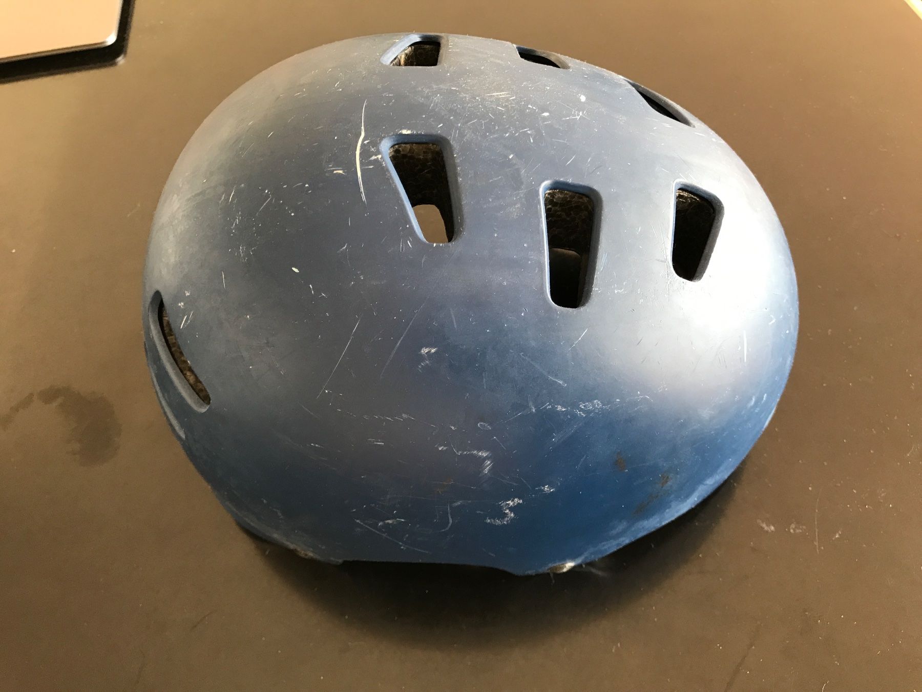 Caschi: Helm – Usato da Zürich venduto da almaluisa 1