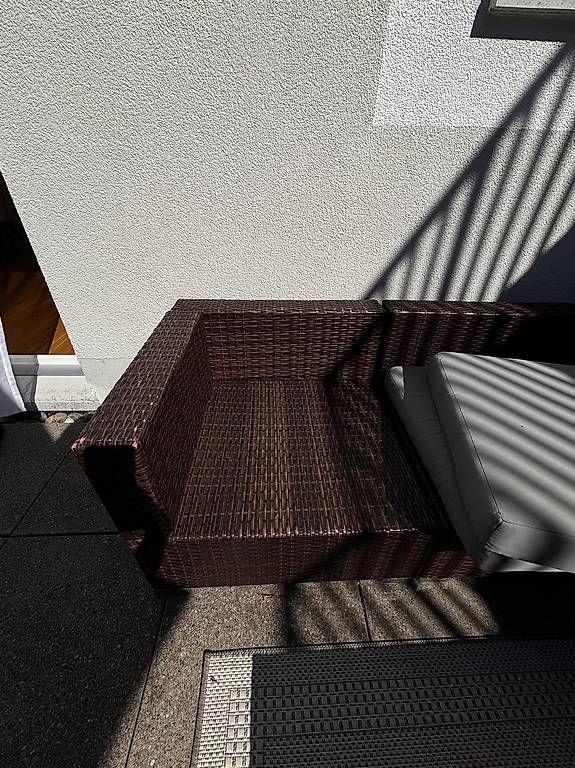 Divani: Garten-Lounge aus Polyrattan mit Loungetisch – Usato da Wittenbach venduto da med_b26s 1