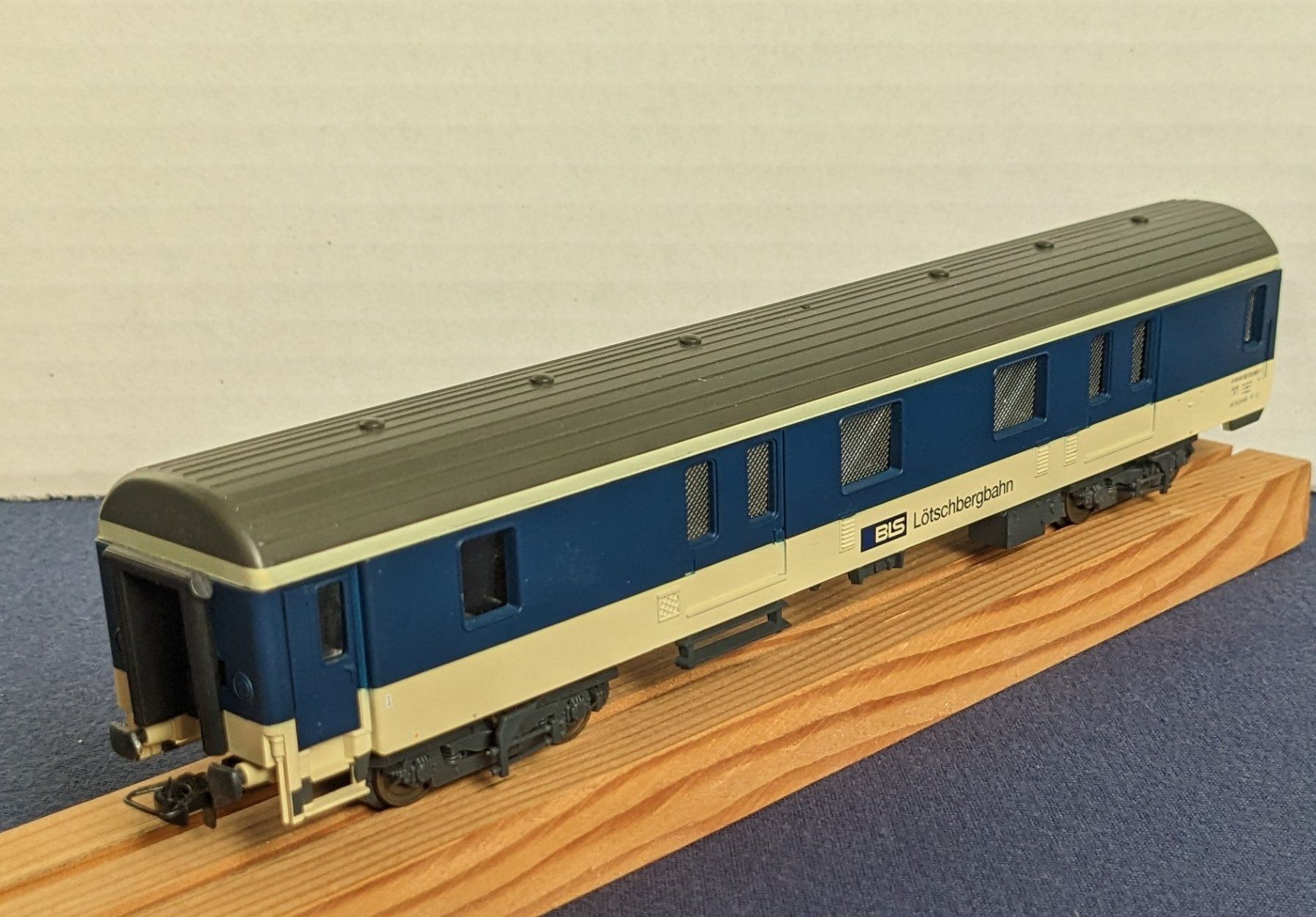 Lima Modellini di ferrovie: Lima 309364 BLS Fourgon ex-SNCF MC76 Ep5 – Nuovo e nell'imballaggio originale da Léchelles venduto da dan_q8wr 3