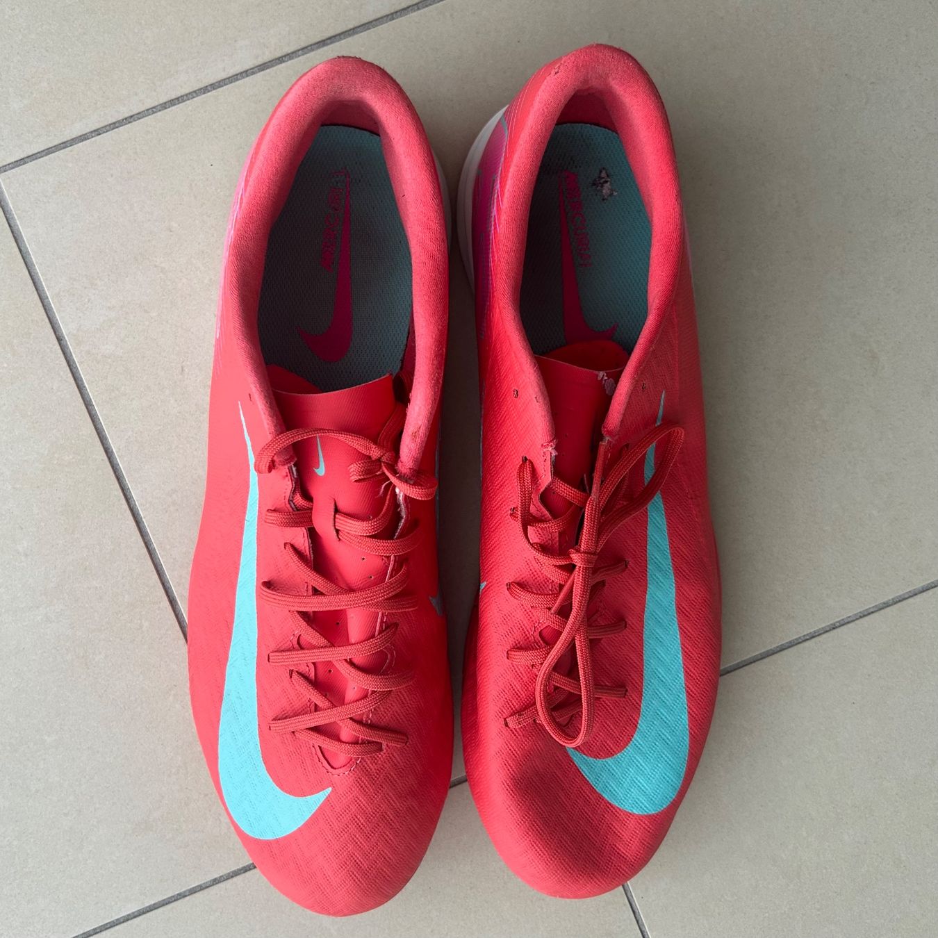 Nike Herrenschuhe: Fussball-Hallenschuhe Nike – Gebraucht aus Wettingen von lauretta17 4
