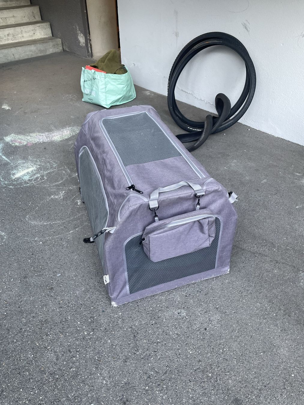 Cages, transport & sécurité: Hundekäfig | Grau – D'occasion à Zürich par loi_y56f 2