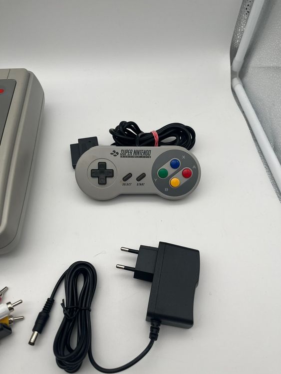SNES + Super Controller Nintendo original Retro (Gebraucht) in St ...