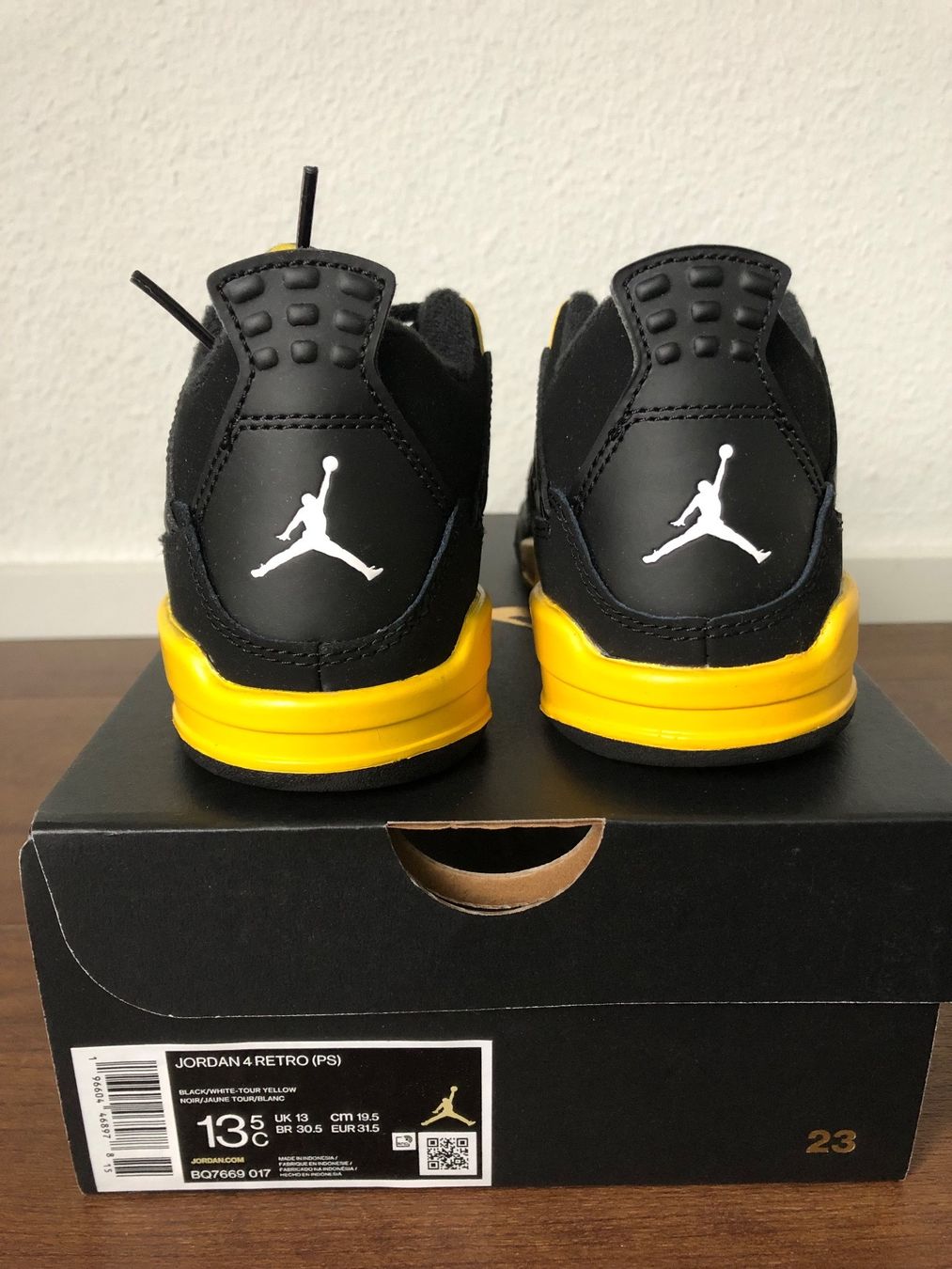 Nike Scarpe per ragazzi: Nike Jordan 4 Thunder (PS) EU31.5 – Nuovo e nell'imballaggio originale da Baar venduto da tortuga72 2