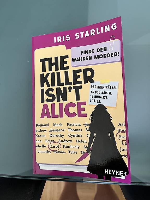 Libri: Rätselbuch THE KILLER ISN'T ALICE – Nuovo (secondo la descrizione) da Gossau SG venduto da Safri