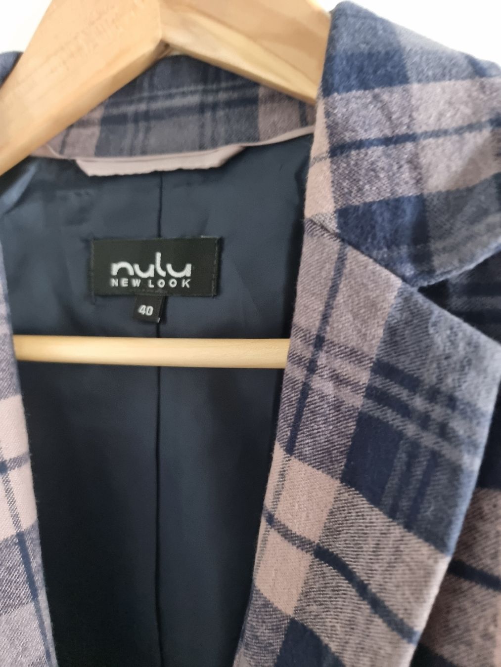 Kleiderpakete: Blazer + Body – Gebraucht aus Interlaken von NataliiaS 1