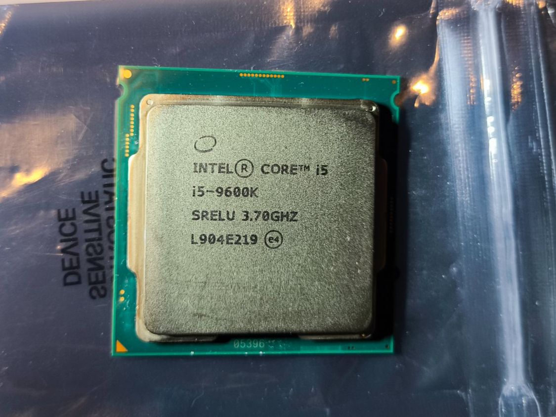 Intel Elektronikbauteile: Intel Core i5 9600K 3.70GHz – Gebraucht aus Möhlin von mcintel