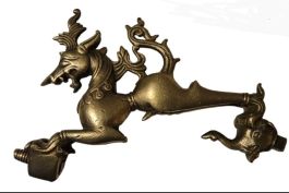 Piece tres ancienne en bronze
