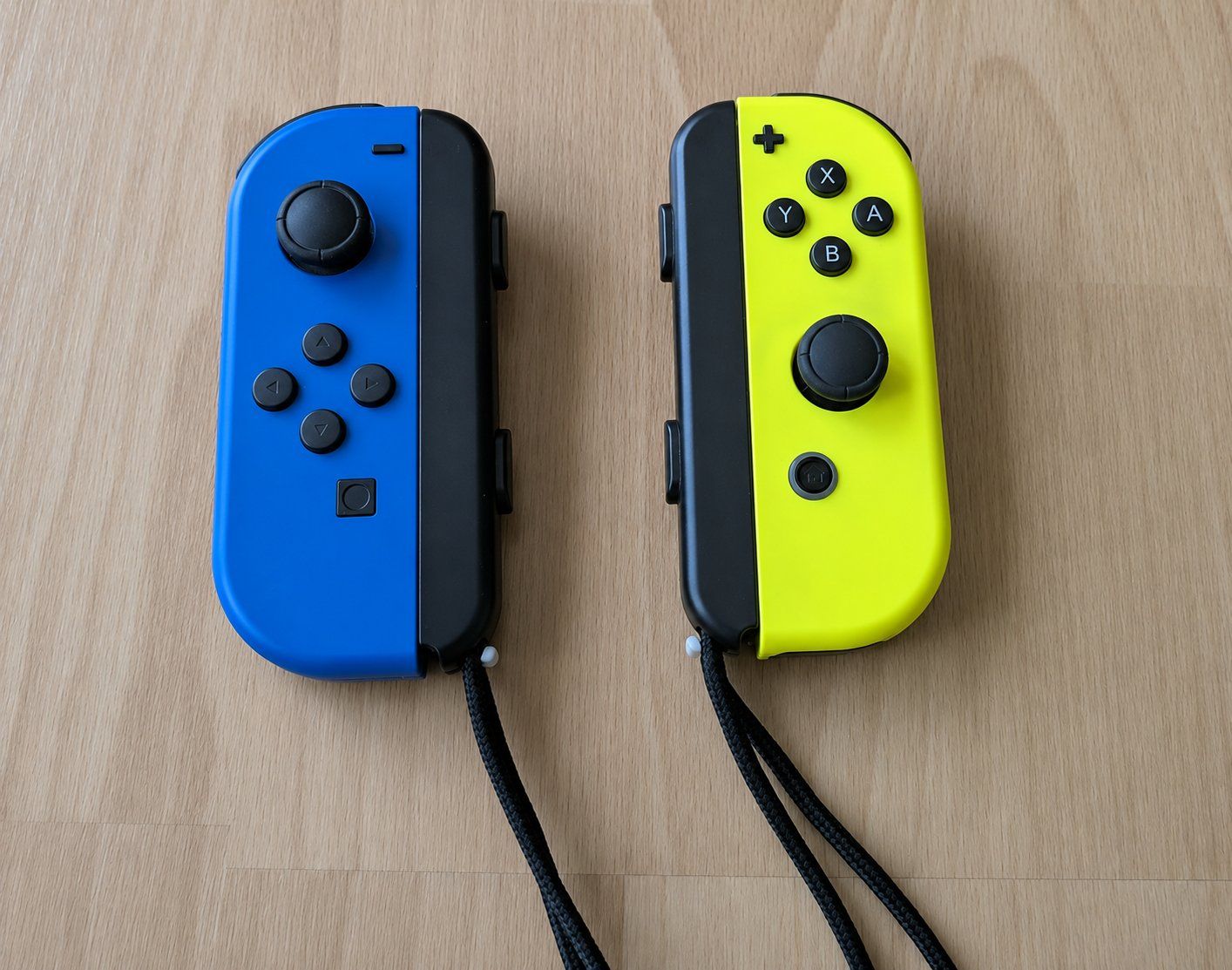 Nintendo Konsolen: Nintendo Switch + 2 jeux + Pro Controller + Housse – Gebraucht aus La Chaux-de-Fonds von inf_7fsj 5