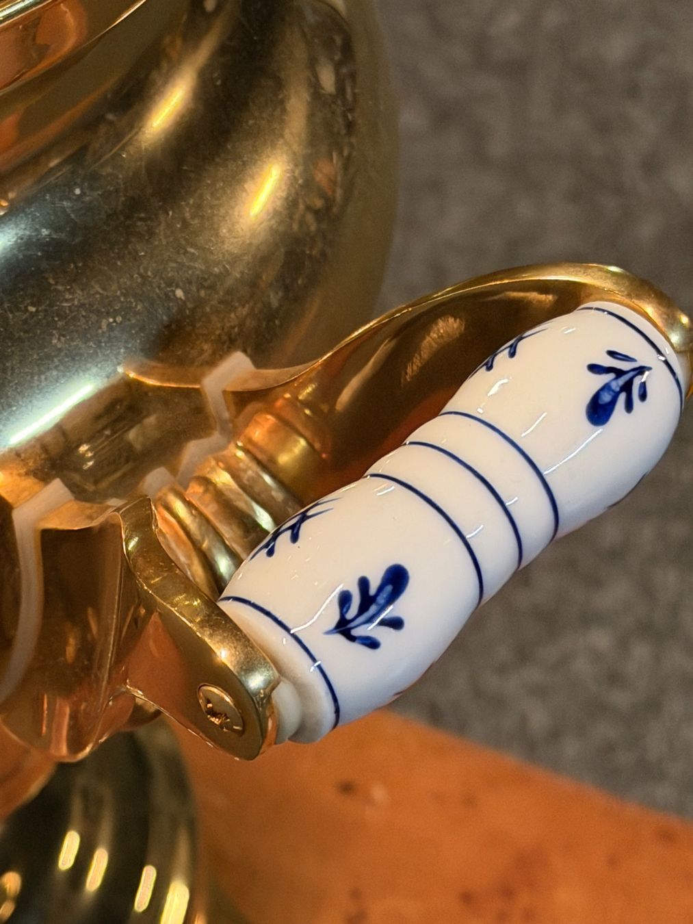 Wasserkocher: Teekocher Beem Odessa III - Gold – Gebraucht aus Küsnacht ZH von Icon21 2