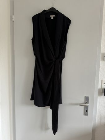 Schwarzes H&M Kleid Gr. M Wickelkleid