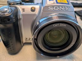 Sony Super SteadyShot DSC-H5 Digitalkamera